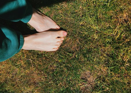 Ellbat erotic actress pics