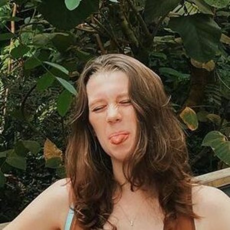 Ellbat erotic model pics