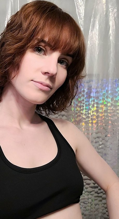 Maggie Mae Fish model erotic picture