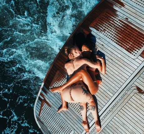 Gianninatv_ beautiful actress pic