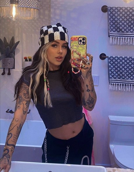 CrayCraysounds star hot image