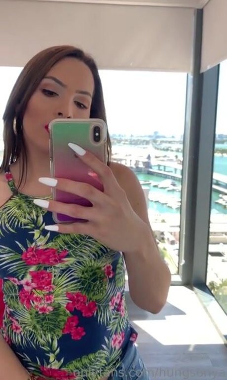 Hung Sonya star porn picture