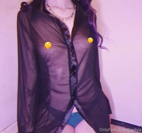 Ljaphra naked pornstar photo