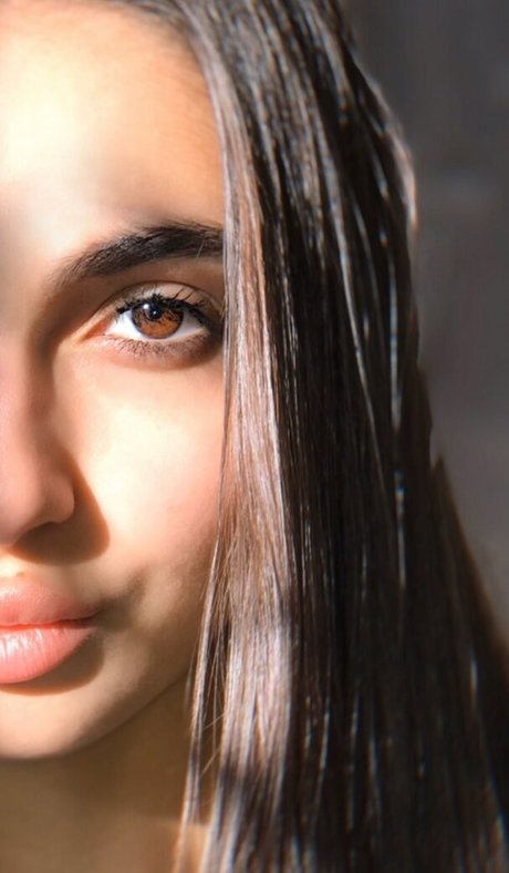 emilyemrata2 pornstar nude pics