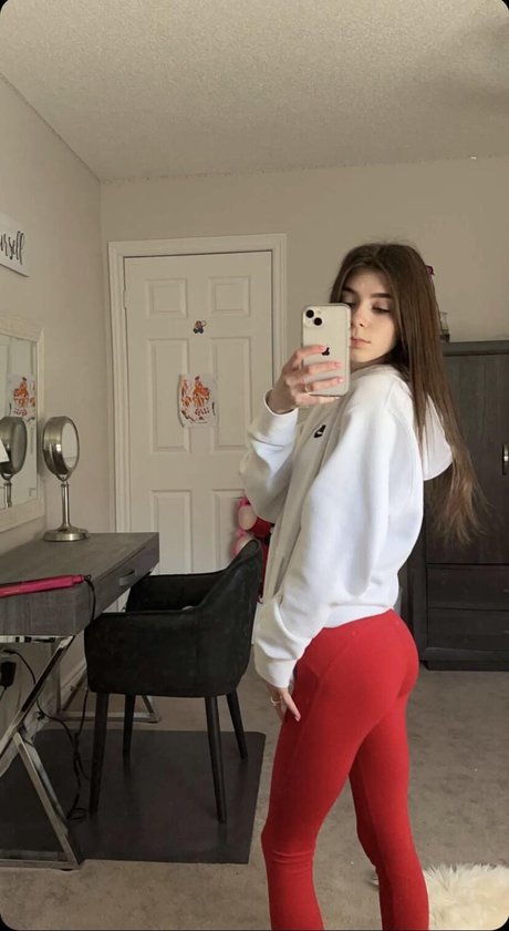 Katie Isnor naked pornstar pictures