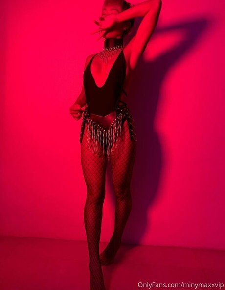 Minymaxxvip high quality pornstar pic