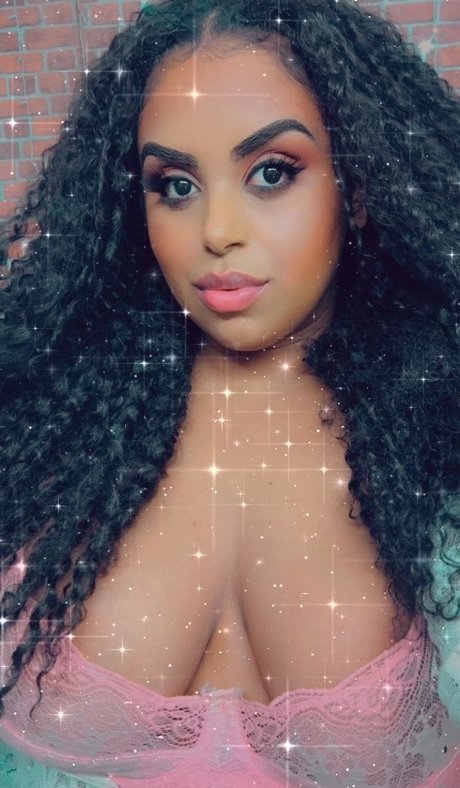 Folgosa naked pornstar img