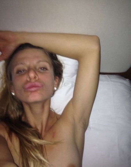 Sesil Karatantcheva star beautiful img