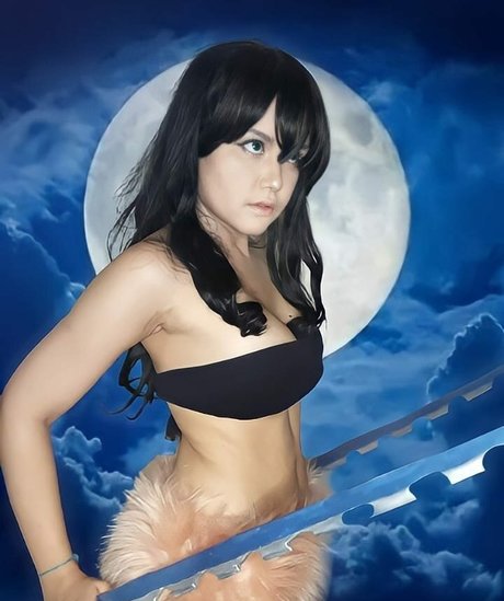 fiorincosplay beautiful model img