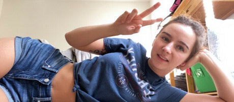 Oliveboo free actress photo