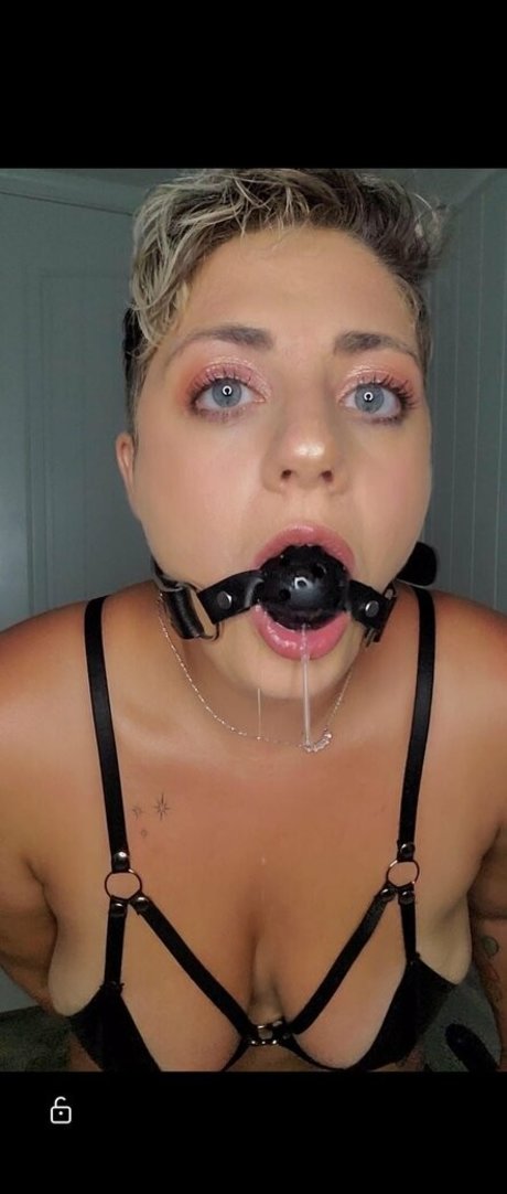 CallmeMiaG nice actress pics