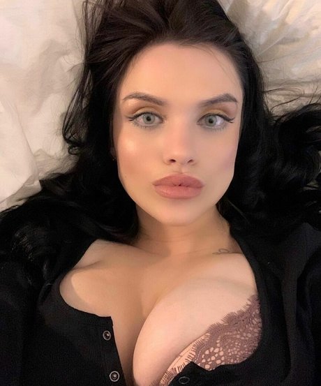 Alyssa Tognetti pretty pornstar galleries