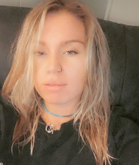 kelsey lockhart7 star beautiful pic