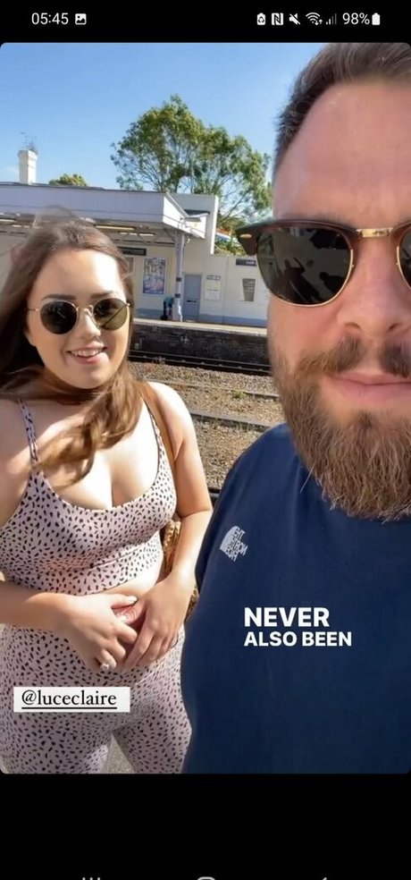 Luceclaire model perfect pics