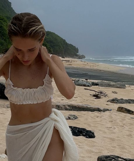 Li bash star porn photos