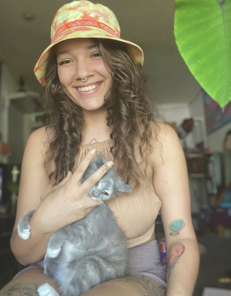 Rainbow Nymph model beautiful galleries