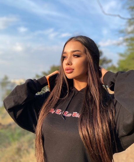 Sophia Adamova erotic model picture