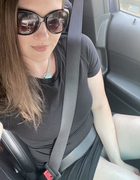 lexisunshine3191 adult model pic