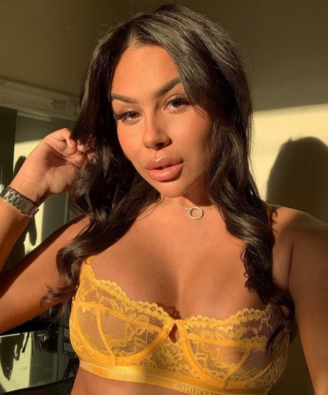 Maisie Croft star best pictures