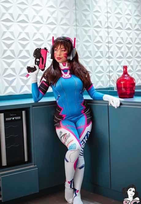 Ani Lorac high quality actress image