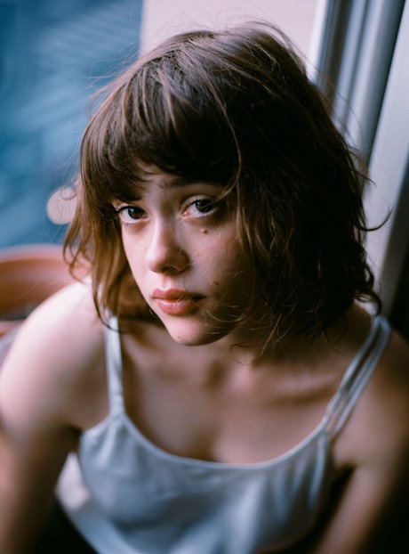 Mathilde Warnier pornographic model archive