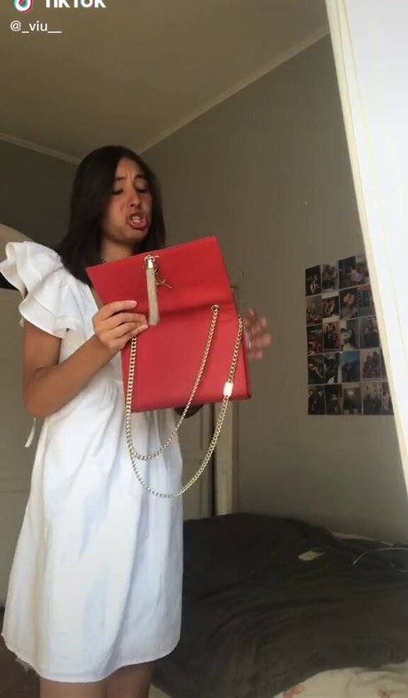 _viu__ model pornographic pictures