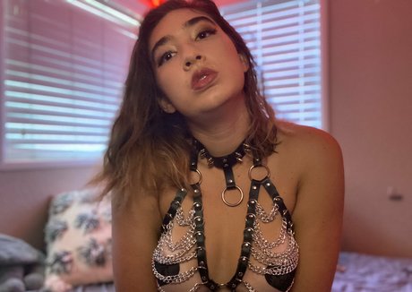 supersamm free model photo