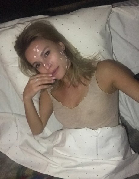 Olia Tira erotic actress picture