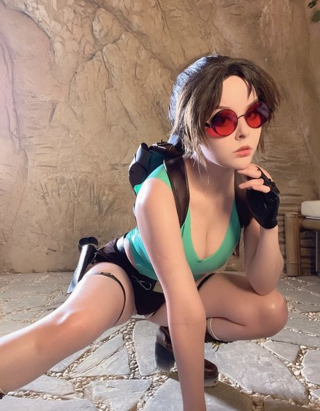 Helly Von Valentine model xxx pics