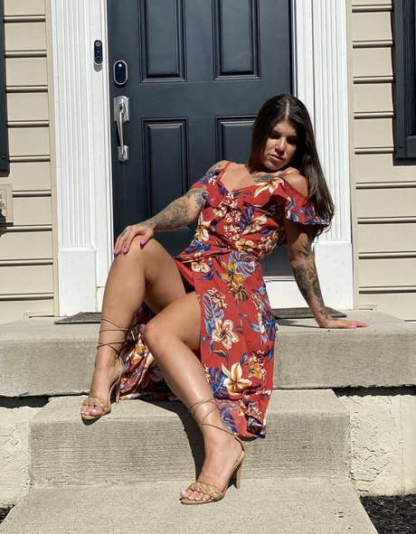 SuchaGoodGirlDanie pornstar naked images