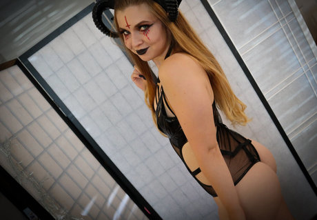 Jenn SuppyGuppy model sex image