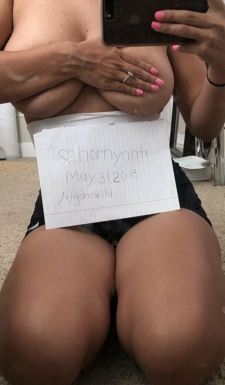 hornynhtx star nude image