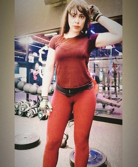 Islem Beji xxx pornstar pic