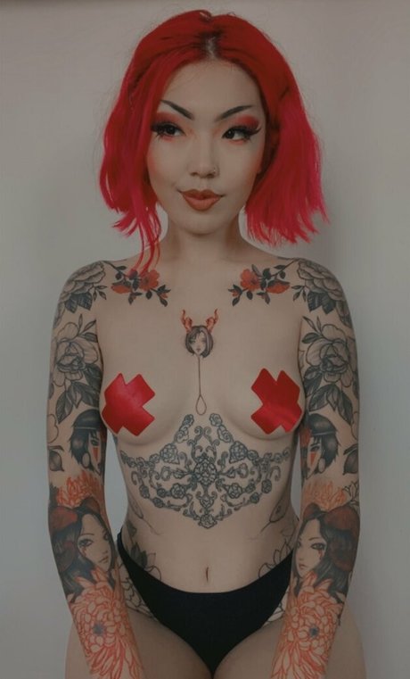 Lunachrissy pornographic model pictures