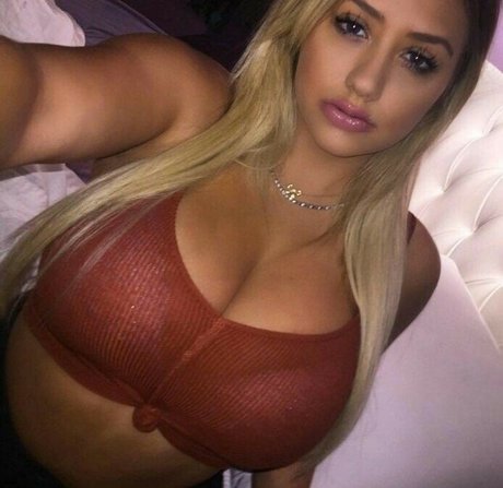 Aubrey Lynn Berg pornstar exclusive galleries