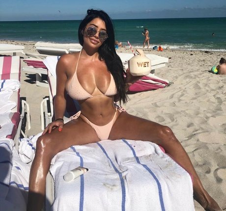 Aubrey Lynn Berg pornstar sexy pictures