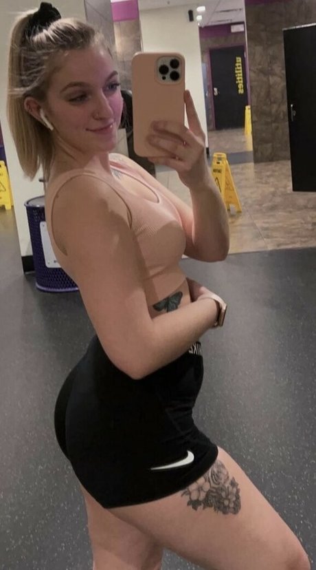 Kaitlynlacasse perfect pornstar pic