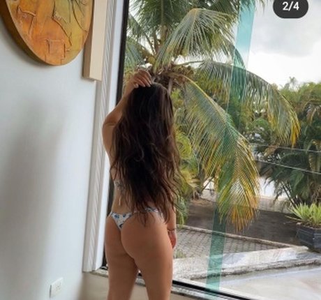 Heloisa Assis star best photos