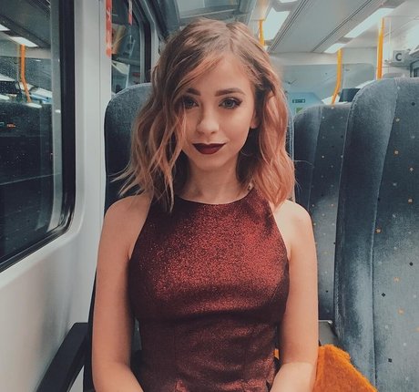 Musicalethan naked pornstar img