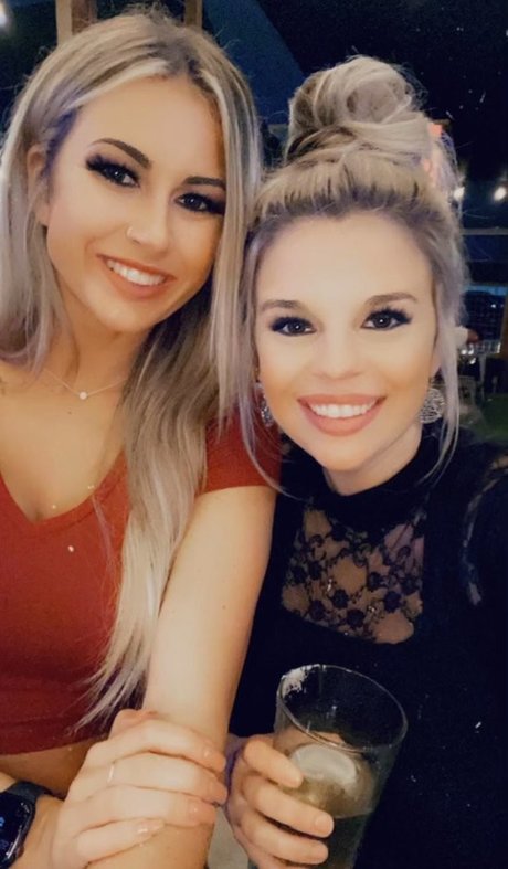 Kayla Lynne Hilton model sexy galleries