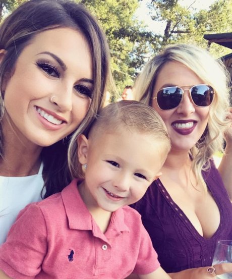 Kayla Lynne Hilton beautiful star pic