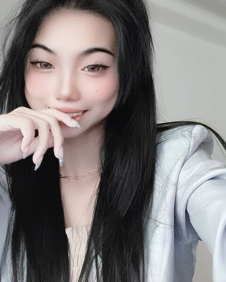 Akari xxx model archive