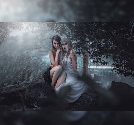 Lumenti pornstar top image