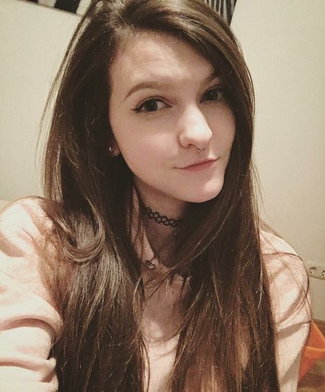 Lumenti pornstar erotic pics