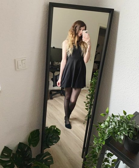 Lumenti high quality pornstar picture