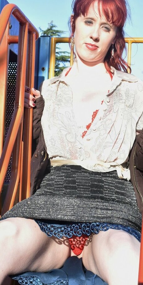 holly12x nice model pictures