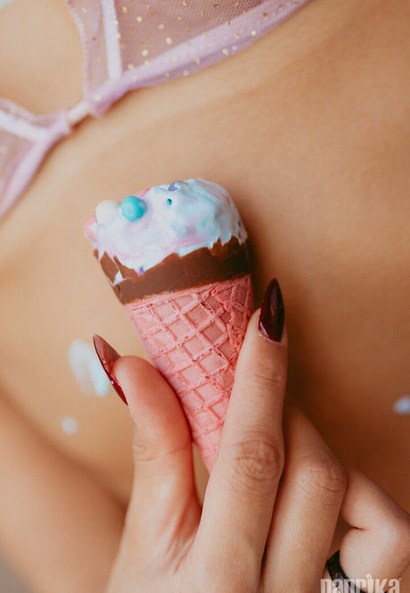 Letye model best picture