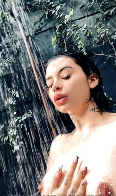 Alison Estrada model pretty photo