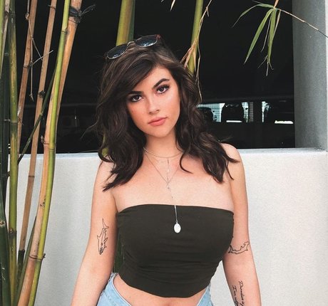 Kenna Vita model photo