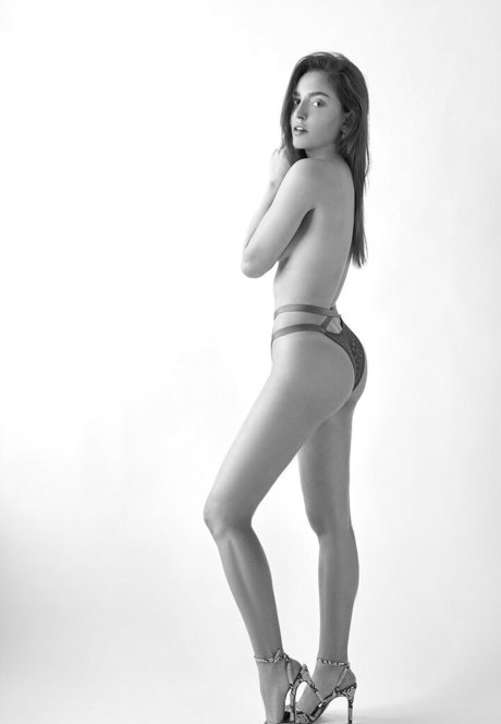 Dpoublan high quality actress photo